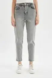 Comfort Mom Fit Relaxed Fit High Waist Ankle Length Jean Washed Pants