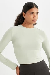 Fitted Body-Smooth Crew Neck Basic Plain Long Sleeve T-Shirt