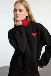 Black Embroidered Regular/Normal Fit Thick Inside Fleece Knitted Sweatshirt