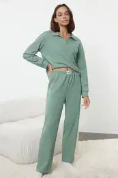 Green Slogan Label Detailed Waffle Fabric Knitted Pajama Set