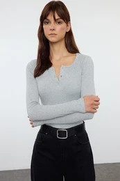 Gray Melange Snap Fastener Fitted/Closed Ribbed Stretchy Knitted Blouse