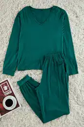 Emerald Green V-Neck Pocket Detailed Knitted Pajama Set