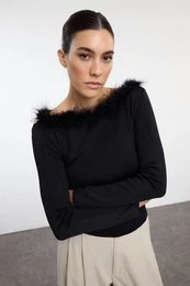 Black Collar Detailed Knitwear Sweater