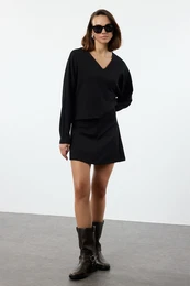 Black V-Neck Long Sleeve Blouse and Skirt Knitted Bottom-Top Set