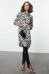 Black Zebra Patterned Woven Seersucker Shirt