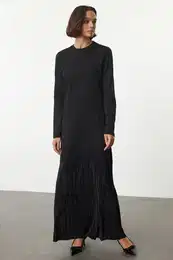 Black Knitted Skirt Pleat Detailed Dress