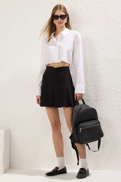 Black Pleated Woven Skirt