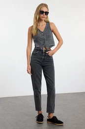 Black*001 High Waist Mom Jeans