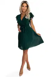 Chiffon pleated dress with a neckline and ruffles