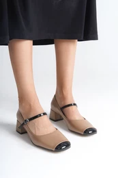 Women's Flat Toe Strappy Mid Heel Shoes