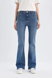 Mia Normal Waist Long Jeans