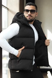 98149 Hooded Mens Vest-BLACK