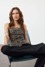 Multicolored Leopard Patterned Brown Belt Buckle Strapless Collar Denim Bustier