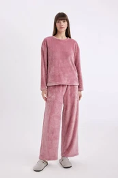 Women's Fall In Love Basic Long Sleeve Top Wide Leg Bottom Welsoft Plush Pajama Set