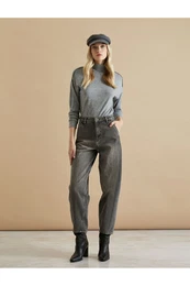 X ahika Erkumen - Turtleneck Long Sleeve T-Shirt