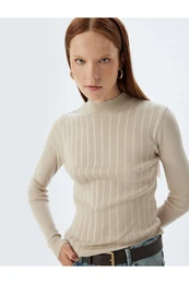 Long Sleeve Textured Slim Fit Stand Collar Knitwear Sweater