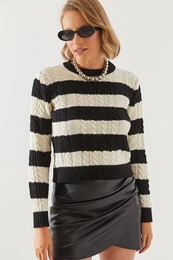 Women's Striped Crew Neck Sweater