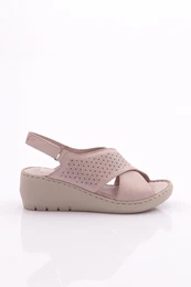 1000 Women's Perforated Thick Heel Sandals