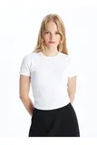 Bela Short sleeves Osnovne majice za dame image