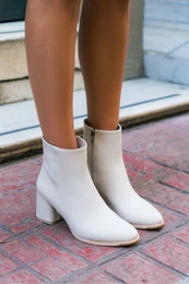 NANTAI SHOES Women's Toffy Beige Matte Zipper Detailed Heeled Boots.