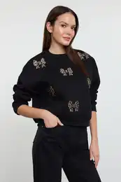 Black Thick Polar Fleece Inside Leopard Detailed Ribbon Embroidered Knitted Sweatshirt