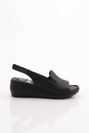 1004 Women's Lace-Up Hole Sandals