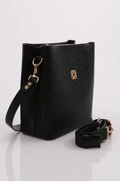 520 Women's Column Shoulder and Clutch Bag