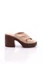 Rjava Mule s Peto za dame image