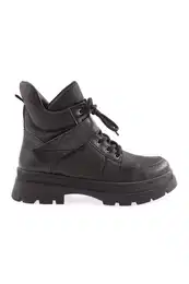110 Thick Sole Sneakers. Sports Shoes.