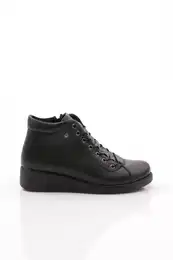 432 Pleated Women's Boots with Elastic Lace up and Zipper on the Side.