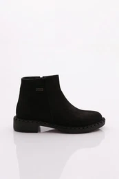 043 Women's Classic Buckled Boots