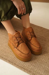 Thick Soled Round Toe Lace-Up Fr Women's Boots
