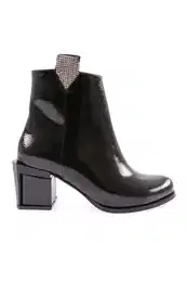 770-22k Women's Zipper Detailed Heeled Boots.