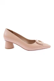 4320-23y Womens Metal Accessories Pointed Toe Thick Short Heeled Shoes.