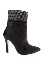 4246 Women's Pointed Toe Crystal Stones Thin Heeled Boots.