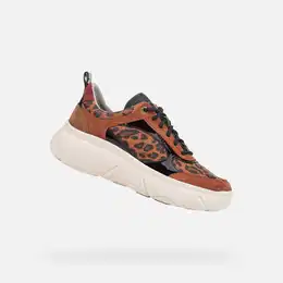 Brown women's sneakers Nebula 2.0 X - Women's
