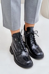 Women's leather patent leather ankle boots insulated with D&A zip black-gray