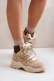 Insulated women's trappers beige