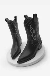 Women's Pointed Toe Embroidered Western Boots Tevlus Black