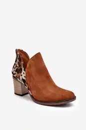 Women's Leather Boots On Heel Brown