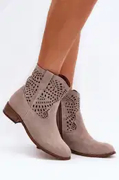 Women's Laced Boots in Cappuccino