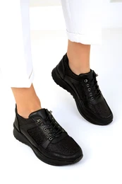 Black-Black Women&#39;s Sneaker 19201