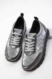Platinum Women's Sneakers 19982