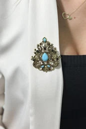 Brooch XZ459-191 gold + blue