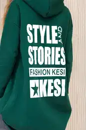 Padded sweatshirt with a long back and hood dark green