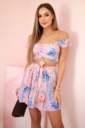 Set with purple flowers