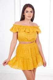 Embroidered mustard set without shoulders