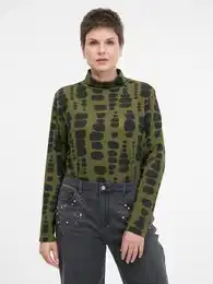 Green women's long-sleeved T-shirt - Women's