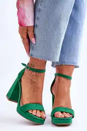 FD1 Fashionable Suede Square Heel Sandals Green Merila