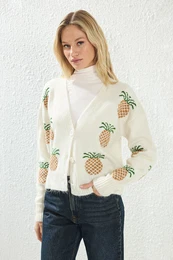 Ecru*001 Soft Textured Pineapple Patterned V Neck Knitwear Cardigan
